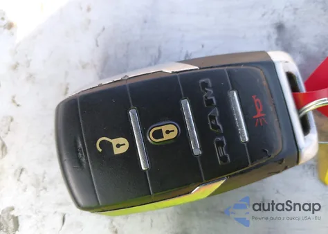 2020 Ram 1500 Big Horn 4X2 6'4 Box из США, поврежденный, VIN 1C6RREBG5LN337850